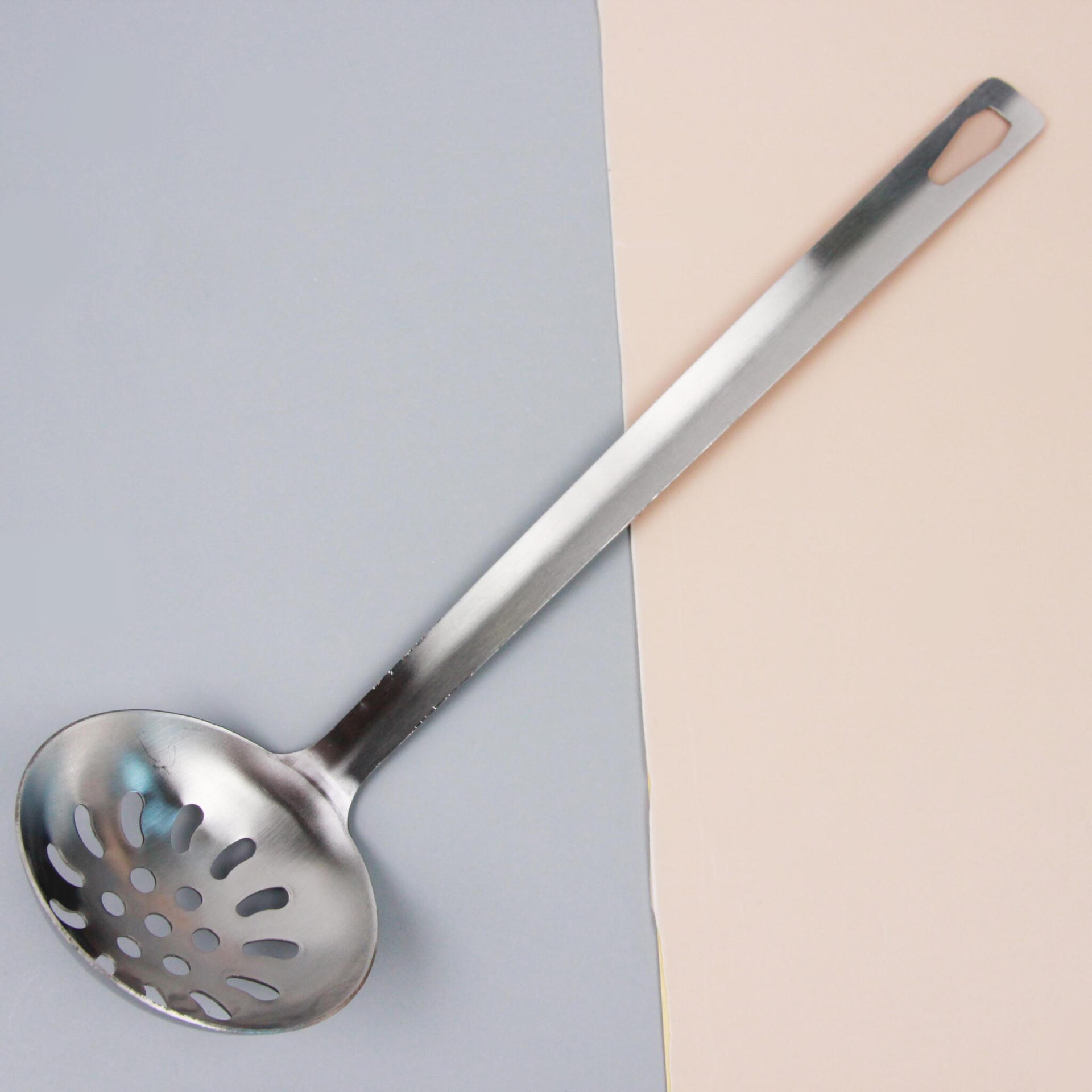 Muỗng lọc inox Shunya 7cm 1 Muỗng lọc inox Shunya 7cm